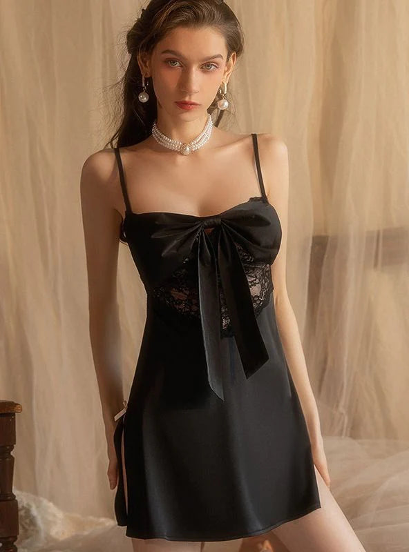 SILK BOW SKATING SILK NIGHTDRESS